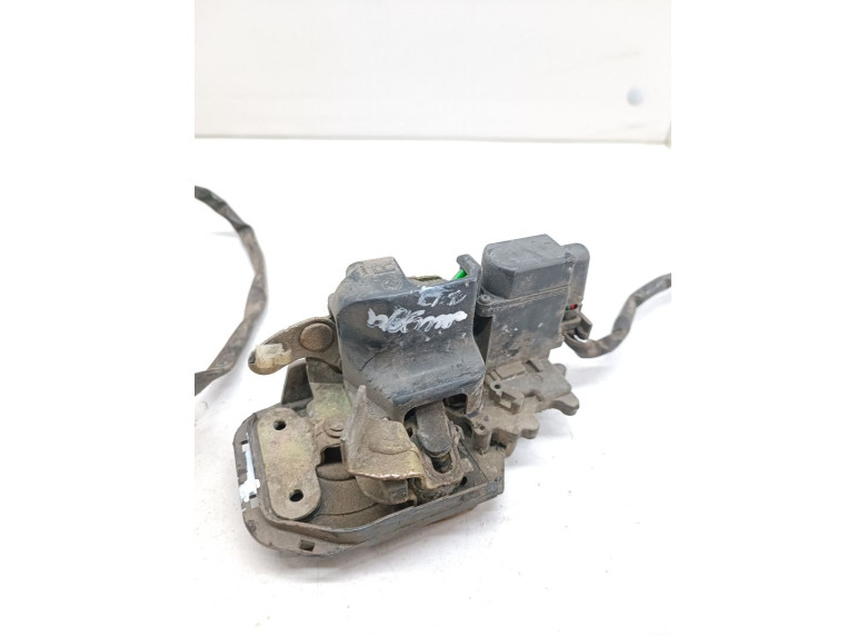 Замок двери задней левой к Mazda Xedos 9