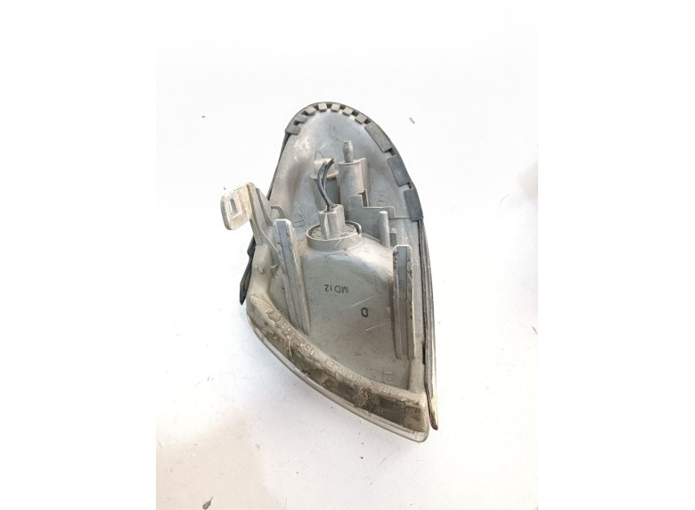Поворотник правый к Mazda Xedos 9, 1998г.