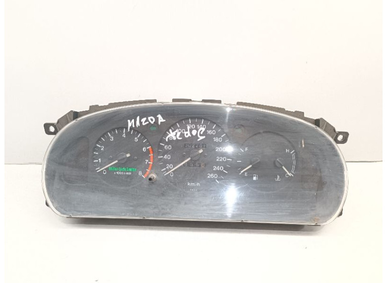 Щиток приборов (приборная панель) к Mazda Xedos 9