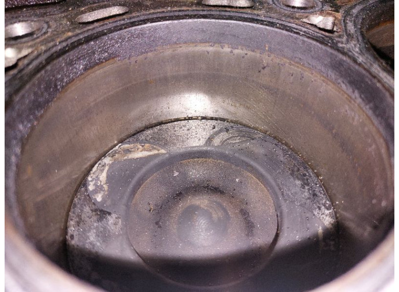 Блок цилиндров к Opel Vivaro, 2008г.