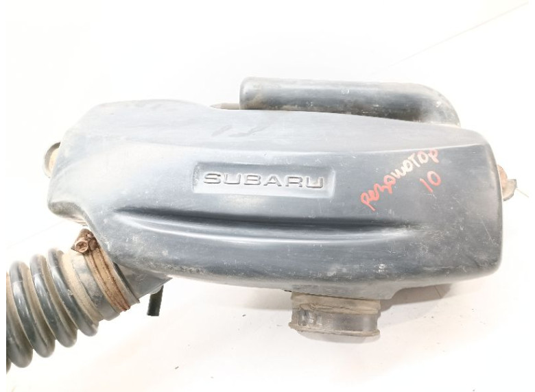 Резонатор воздушного фильтра к Subaru Outback, 1998г.