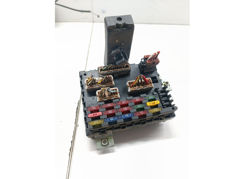 Блок предохранителей к Fiat Punto, 1996г.