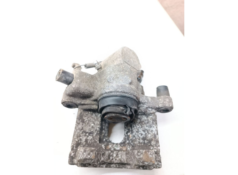 Суппорт задний правый к Opel Signum, 2004г.