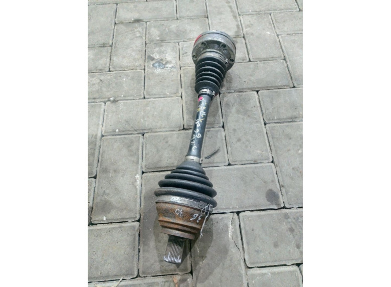 Полуось передняя левая (приводной вал, ШРУС) к Volkswagen Passat, 2007г.