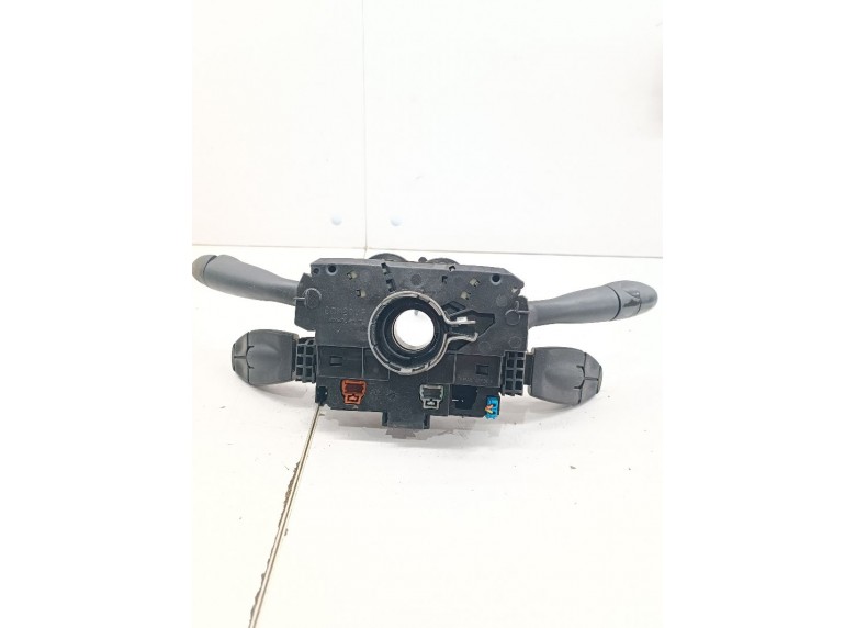 Переключатель подрулевой (стрекоза) к Переключатель подрулевой (стрекоза) к Citroen C3Picasso undefined г. C3 Picasso