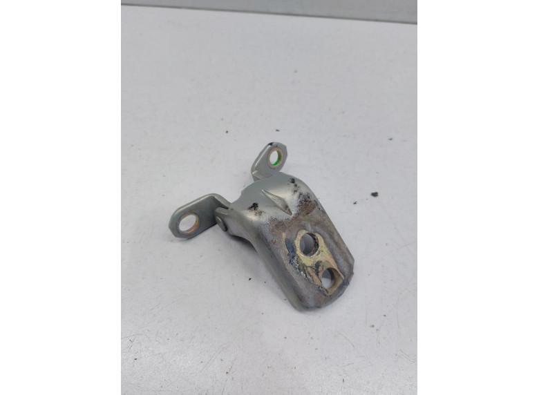 Петля двери передней правой к Nissan Almera Classic