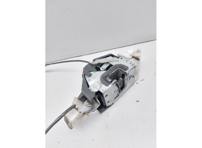 Замок двери передней левой к Замок двери передней левой к Volkswagen Fox undefined г. Fox