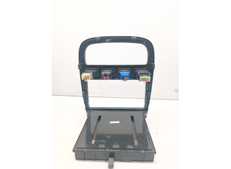 Рамка под магнитолу к Рамка под магнитолу к Kia Clarus undefined г. Clarus