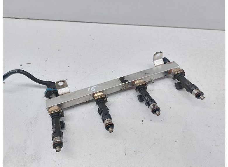 Топливная рампа к Opel Corsa, 2017г.