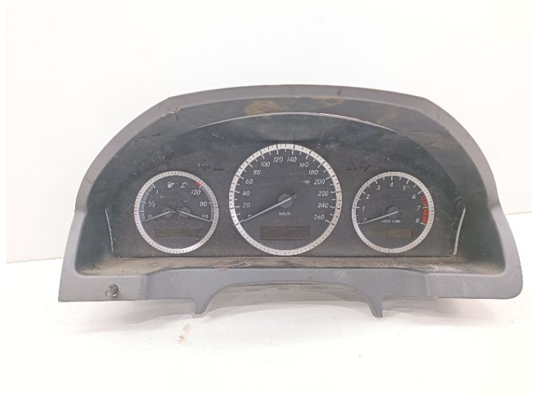 Щиток приборов (приборная панель) к Mercedes C W204, 2008г.