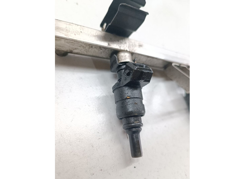 Форсунка к BMW 5 E39, 2001г.