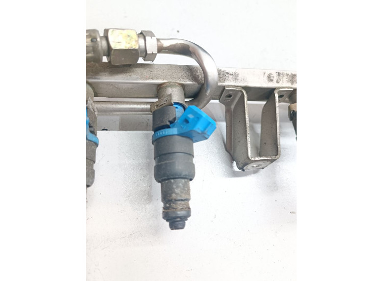 Форсунка к Volkswagen Passat, 1998г.