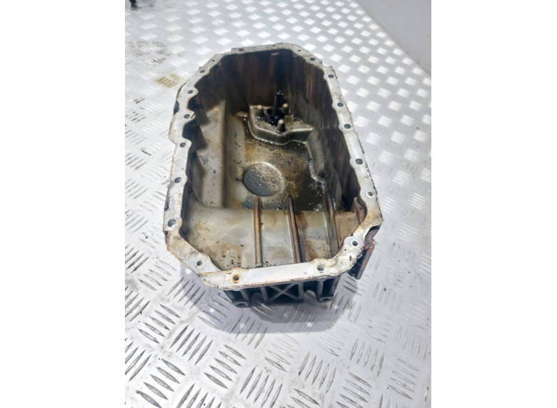 Поддон к Volkswagen Golf, 2002г.