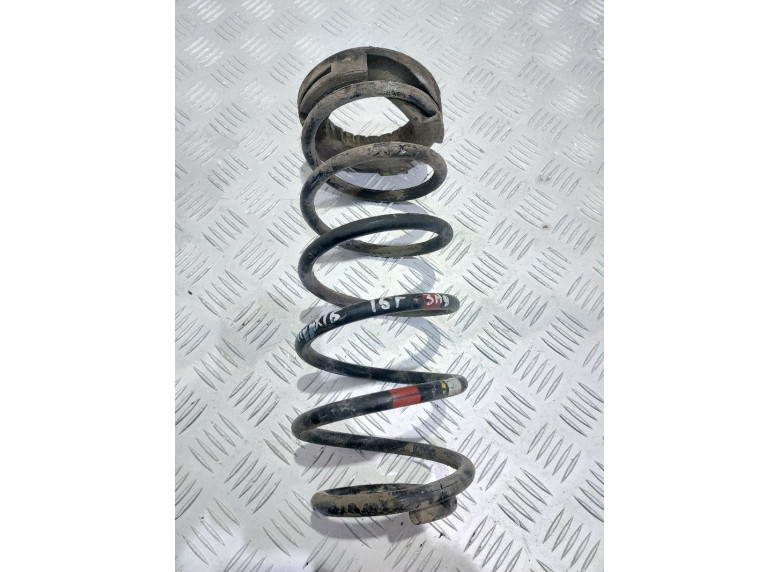 Пружина задняя к Kia Rio, 2015г.