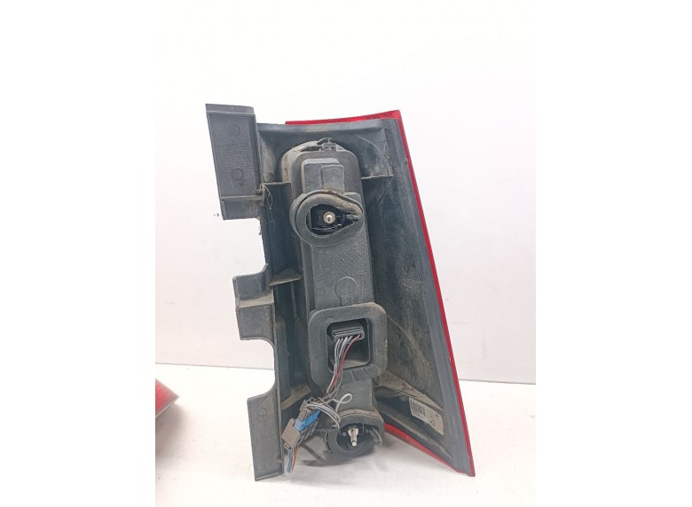 Фонарь задний левый к Фонарь задний левый к Dacia Logan undefined г. Logan