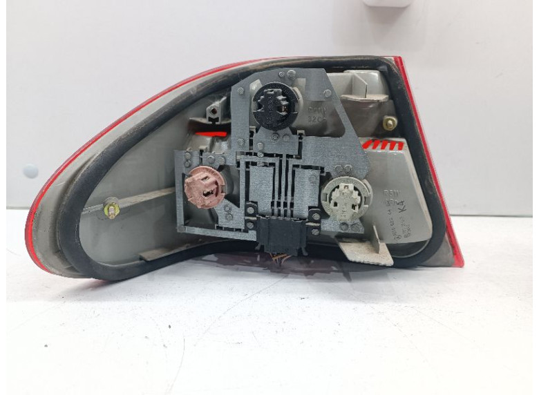 Фонарь задний правый к Mercedes E W210, 1998г.