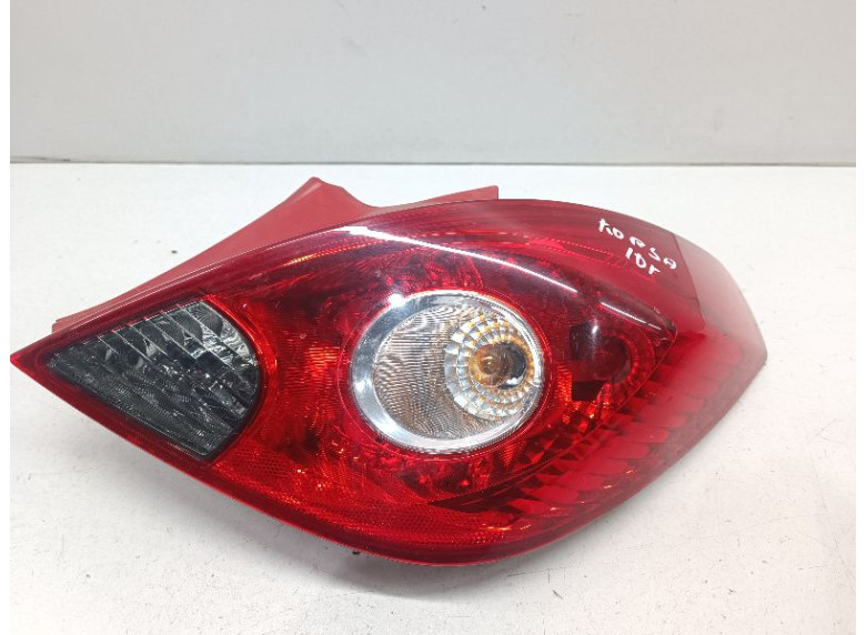 Фонарь задний правый к Opel Corsa, 2008г.