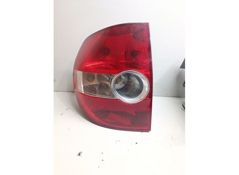 Фонарь задний левый к Volkswagen Fox