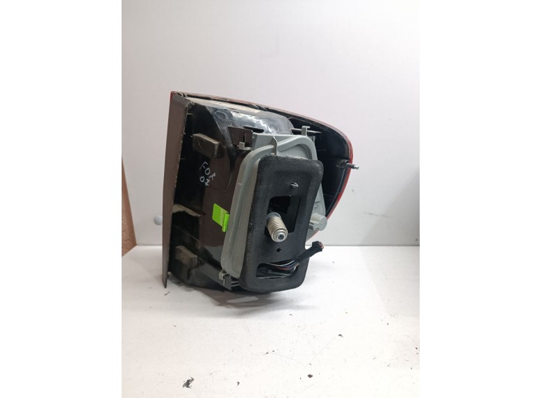 Фонарь задний левый к Фонарь задний левый к Volkswagen Fox undefined г. Fox