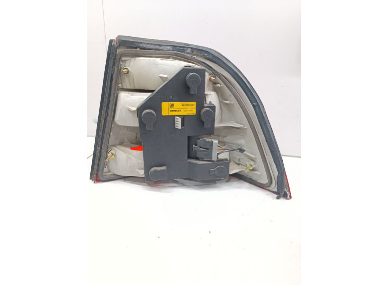 Фонарь задний левый к Opel Vectra, 2000г.