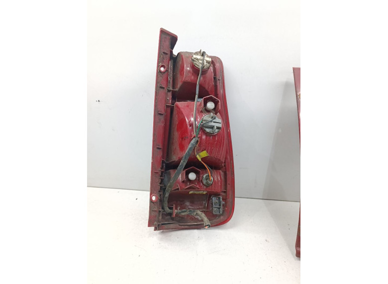 Фонарь задний левый к Фонарь задний левый к Hyundai Matrix undefined г. Matrix