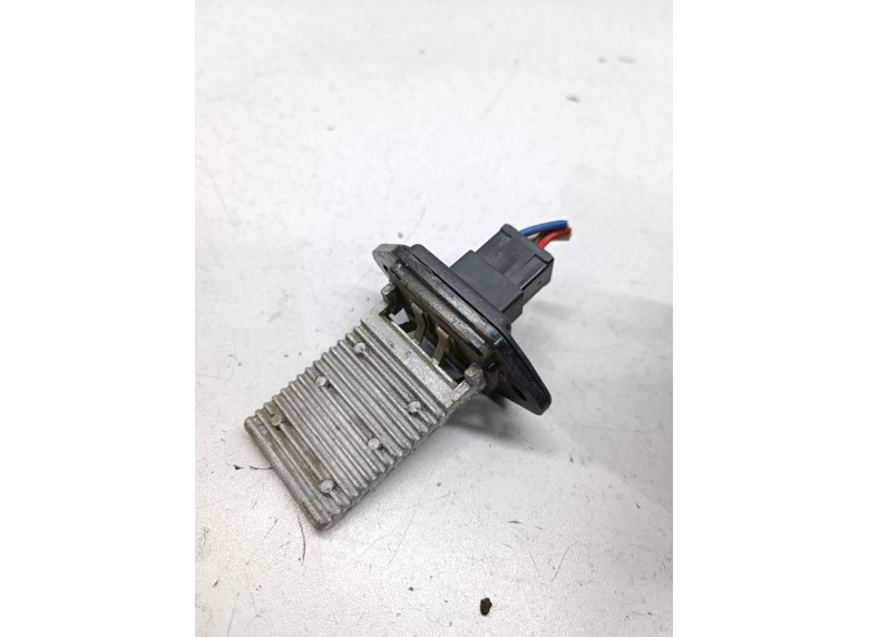 Сопротивление печки к Hyundai H1, 2002г.