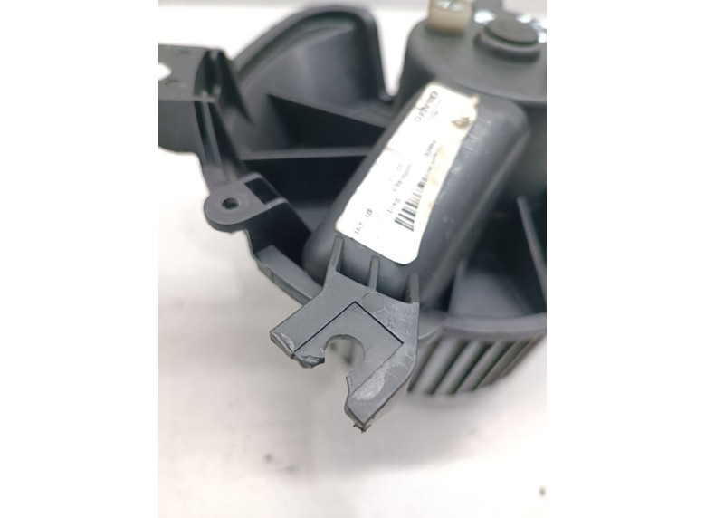 Моторчик печки к Opel Corsa, 2008г.