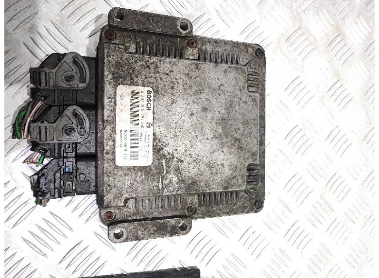 Блок управления двигателем к Renault Master