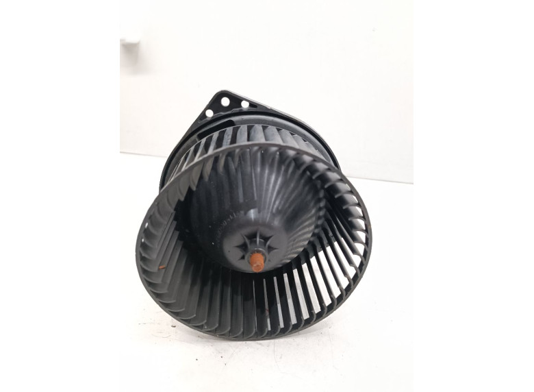 Моторчик печки к Opel Agila, 2000г.