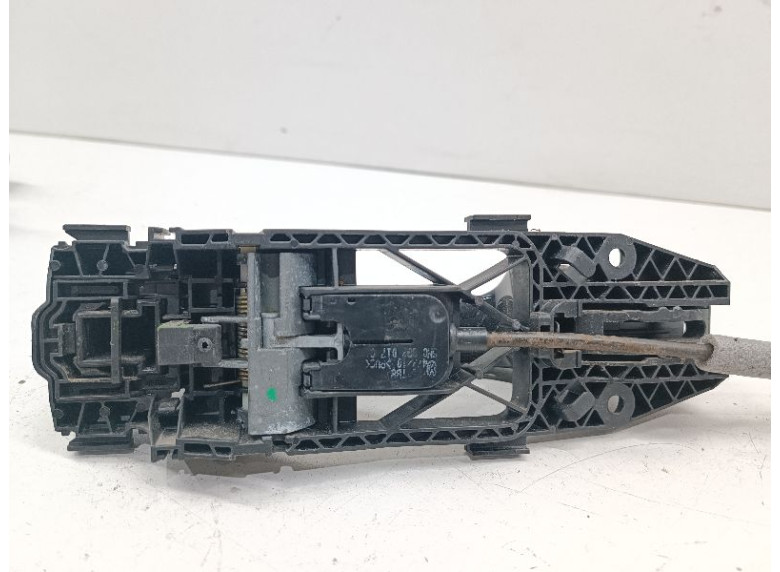 Ручка наружная задняя левая к Volkswagen Golf, 2010г.