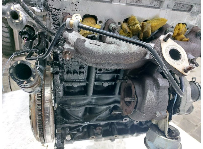 Масляная трубка турбины к Volkswagen Golf, 2001г.