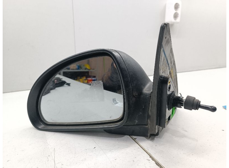 Зеркало наружное левое к Kia Ceed, 2007г.