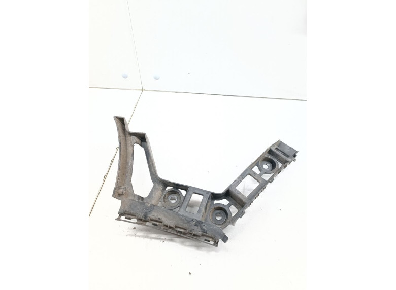 Кронштейн крепления бампера заднего к Volkswagen Golf, 2009г.