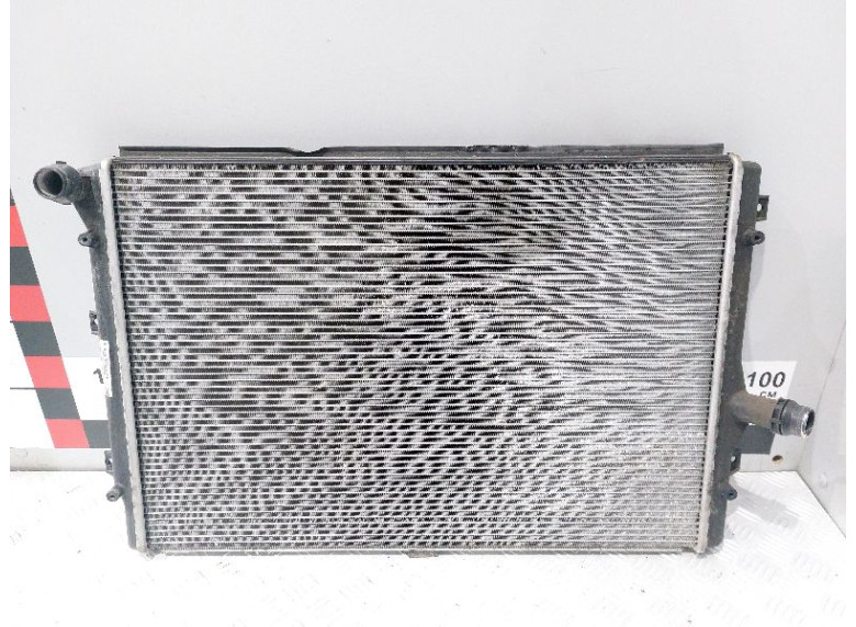 Радиатор (основной) к Volkswagen Golf, 2010г.
