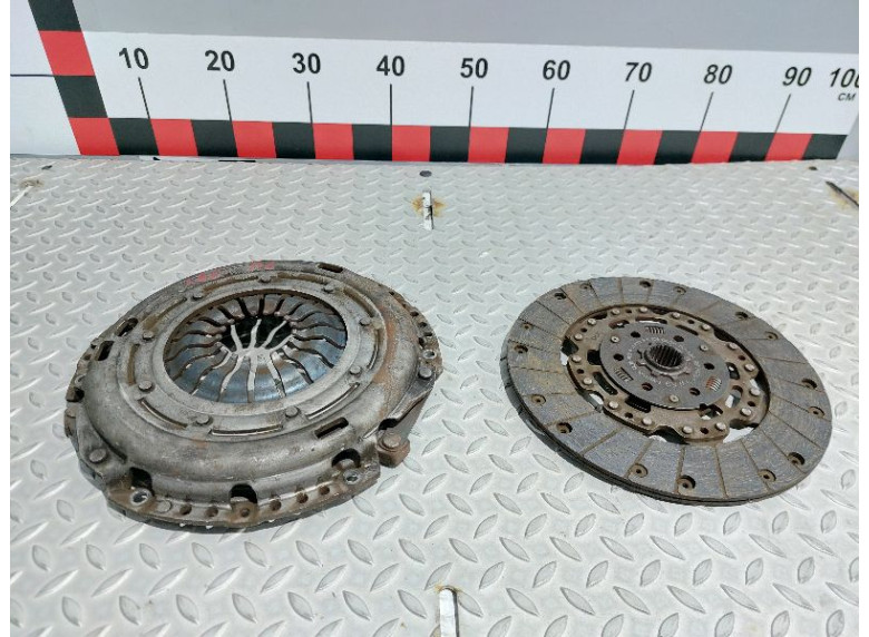 Комплект сцепления к Volkswagen Golf, 2010г.