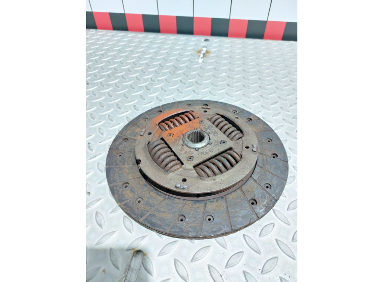 Комплект сцепления к Volkswagen Passat, 2006г.