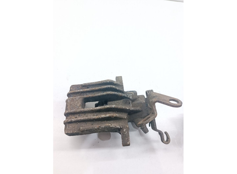 Суппорт задний левый к Volkswagen Golf, 2005г.