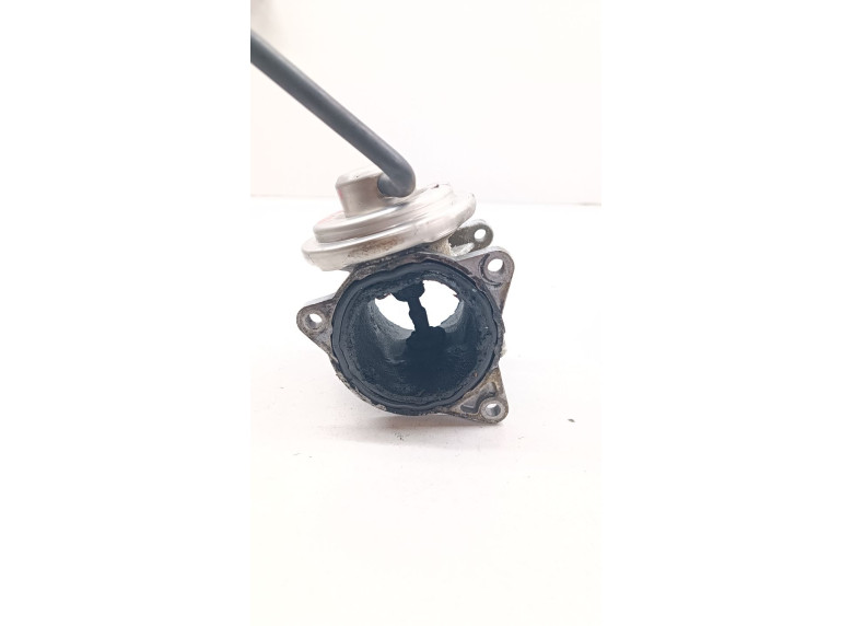 Клапан EGR к Volkswagen Passat, 2007г.