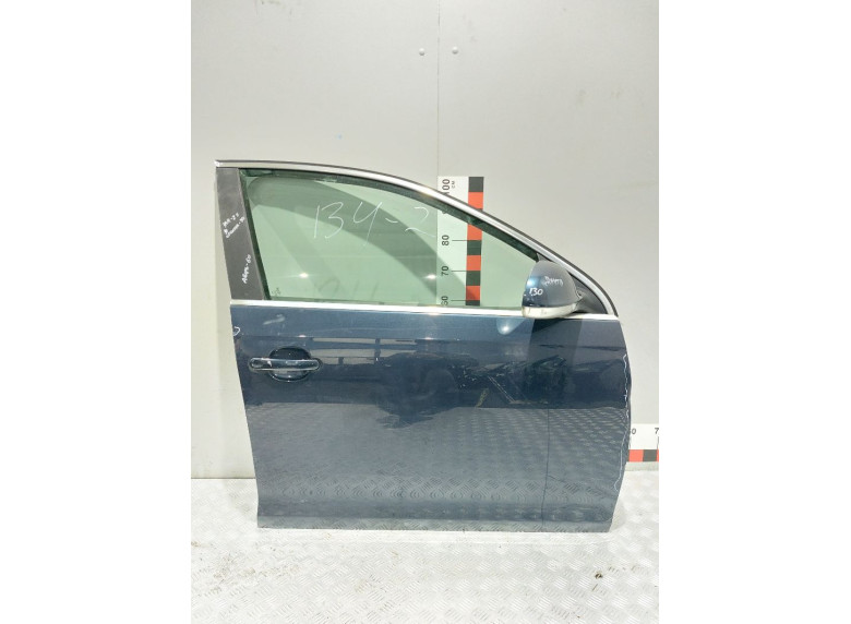 Стеклоподъемник электрический передний правый к Volkswagen Jetta, 2008г.