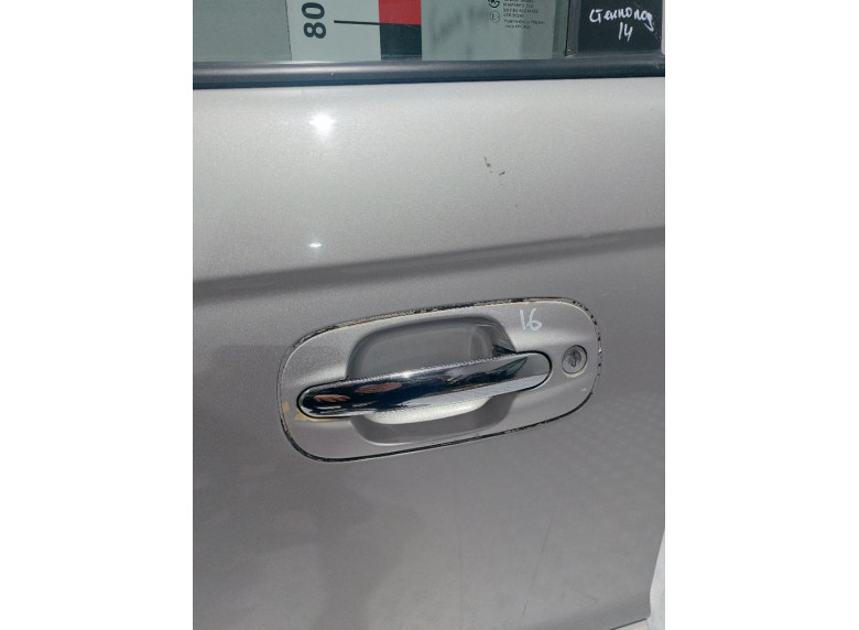 Ручка наружная передняя левая к Hyundai Trajet, 2004г.