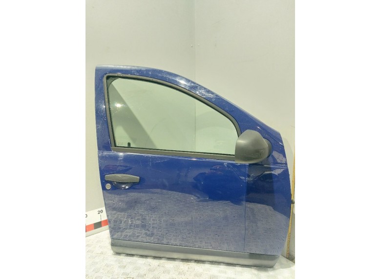 Стекло двери передней правой к Dacia Sandero