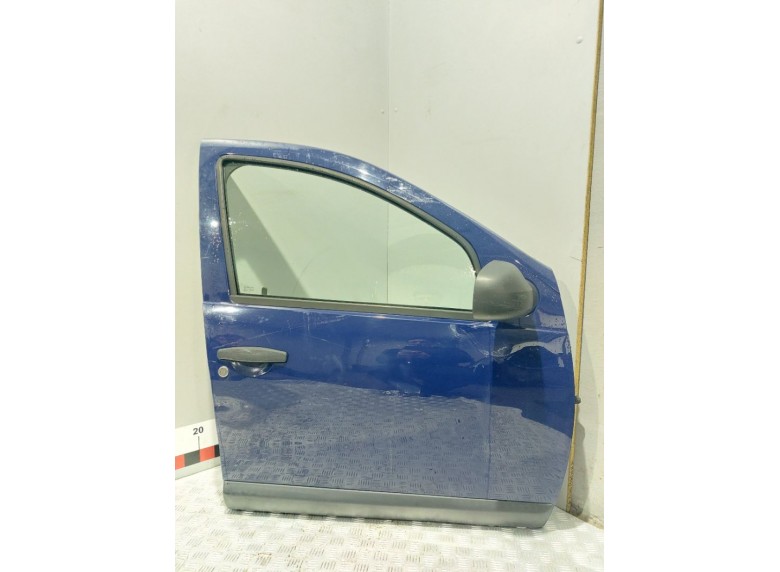 Дверь передняя правая к Dacia Sandero