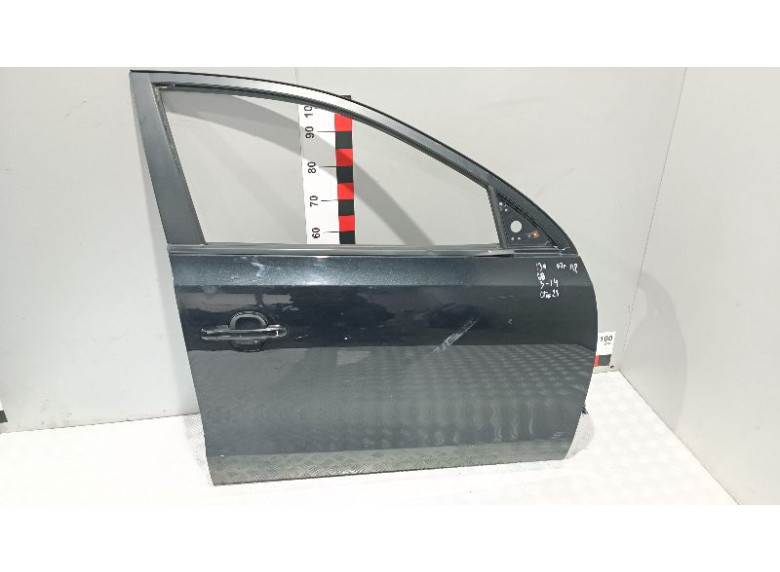 Дверь передняя правая к Hyundai i30, 2007г.