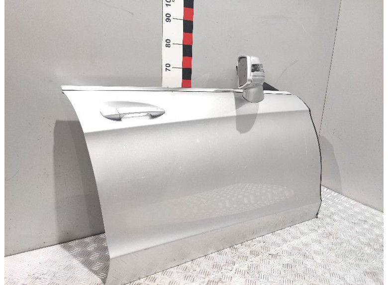 Замок двери передней правой к Mercedes CLS W218, 2014г.