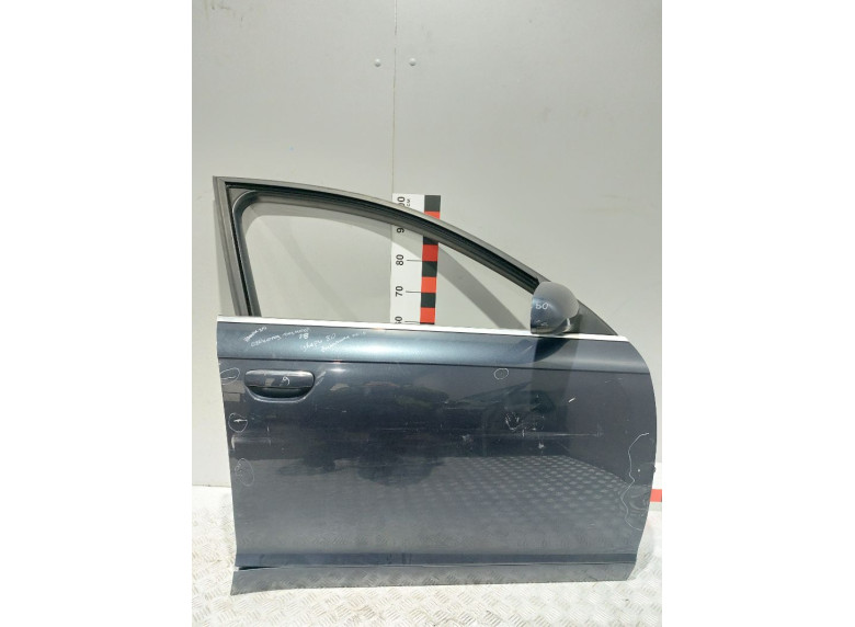 Ручка наружная передняя правая к Audi A6, 2006г.