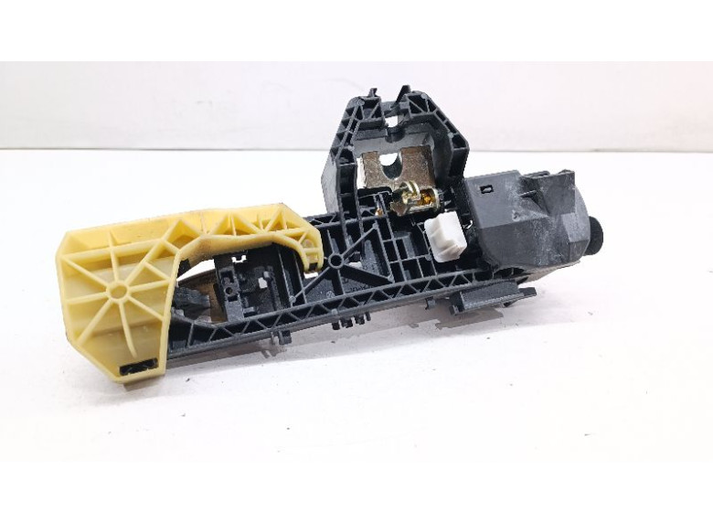 Ручка наружная передняя левая к Mercedes CLS W218, 2014г.