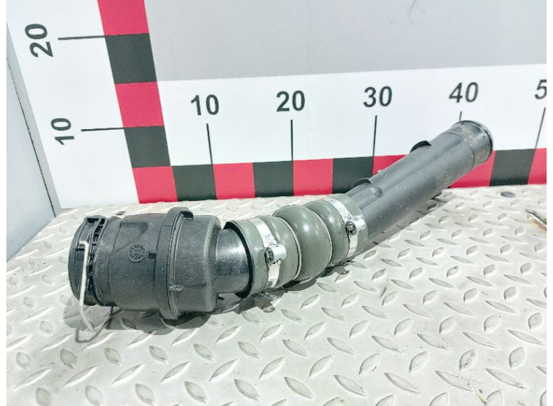 Патрубок интеркулера к Renault Clio, 2012г.