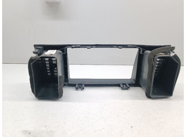 Дефлектор обдува салона к Geely SC7, 2013г.