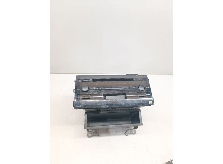 Магнитола к Toyota Prius, 2005г.