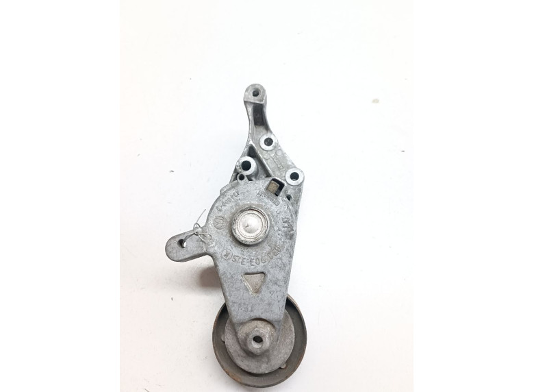 Натяжитель ремня генератора к Volkswagen Golf, 1999г.